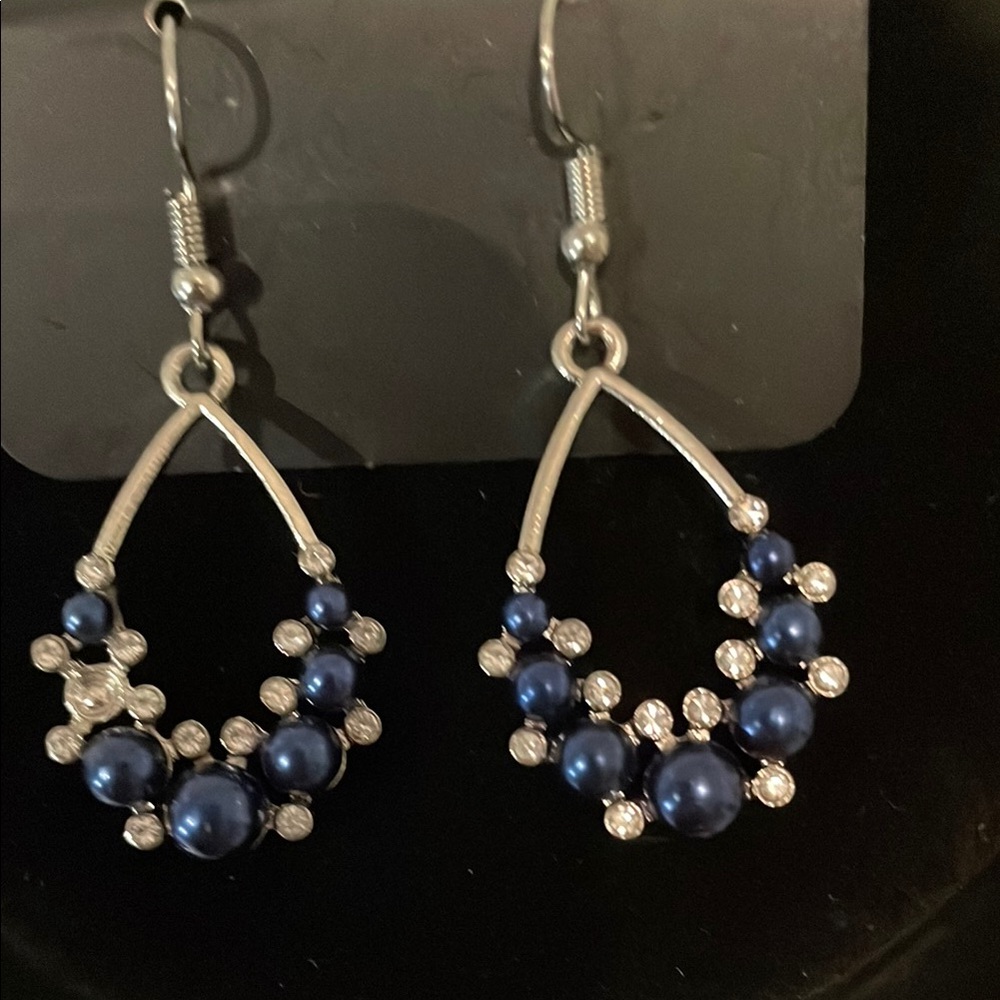 Elegant Blue and Silver Teardrop Earrings